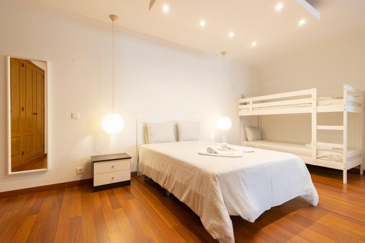 Spaceful Apartment In อัลบูเฟรา ภายนอก รูปภาพ